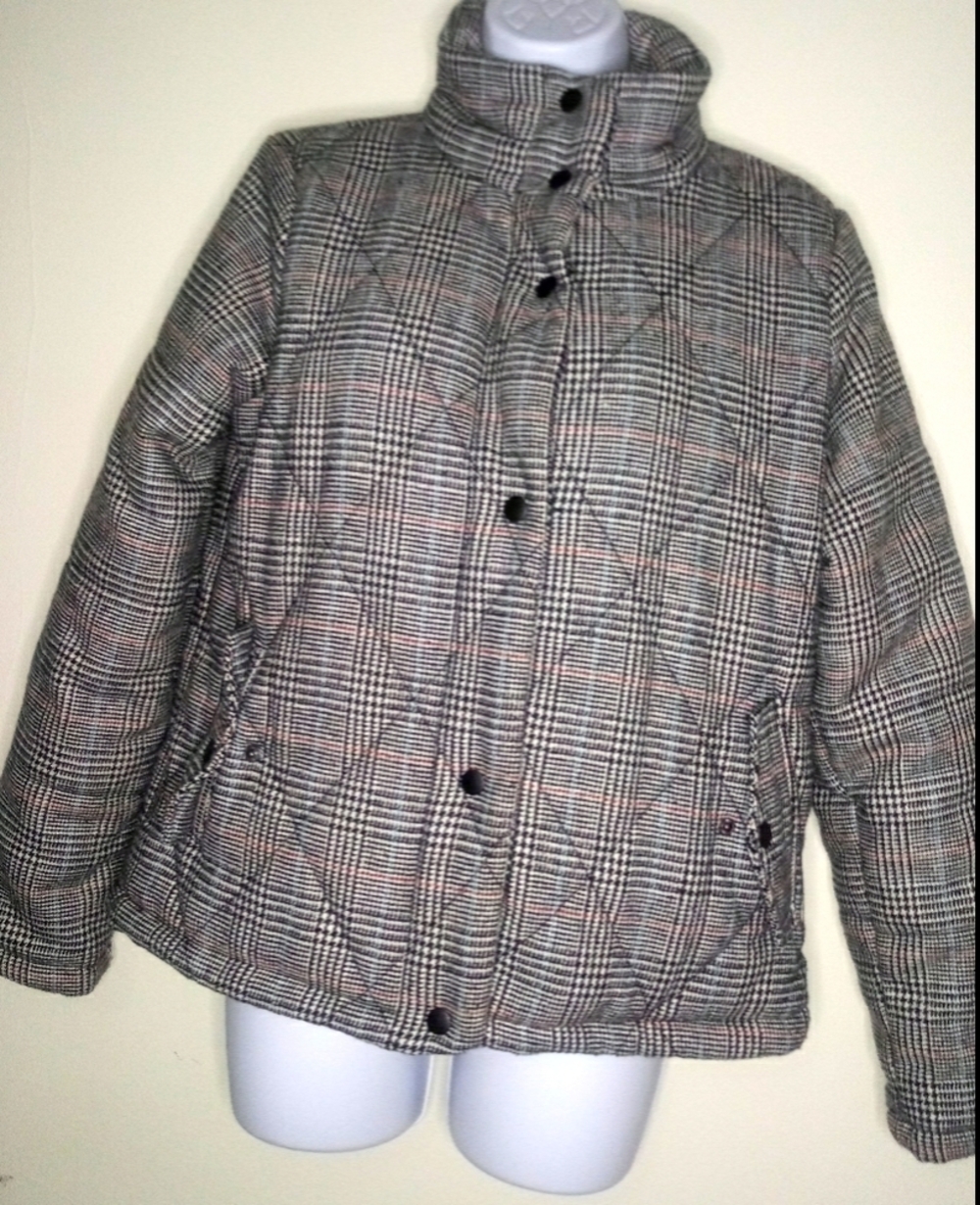 A new day fully lined plaid puffer jacket - Picture 8 of 15